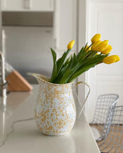 Load image into Gallery viewer, Splatter 3 qt Large Pitcher - YELLOW